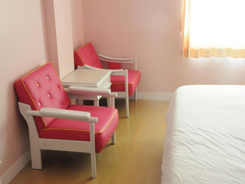 Roma Hotel Khon Kaen Bagian luar foto
