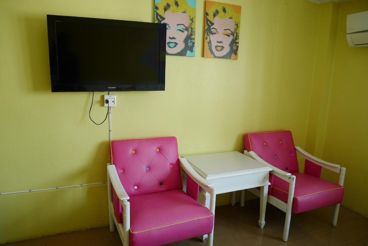 Roma Hotel Khon Kaen Bagian luar foto